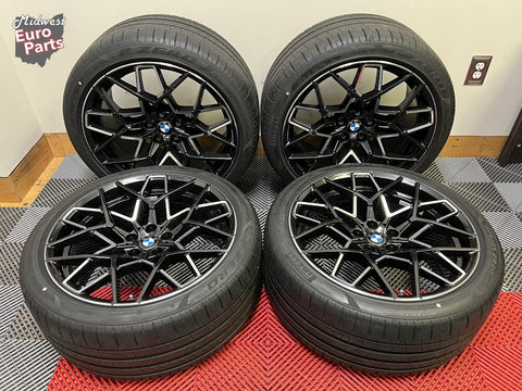 OEM BMW 20" Style 813M M8 Forged Wheels w/Tires